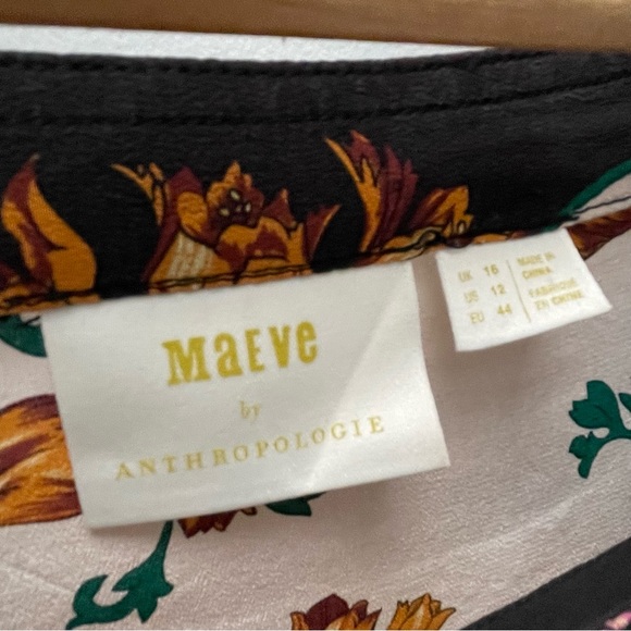 Maeve 100% silk floral top - Picture 8 of 10